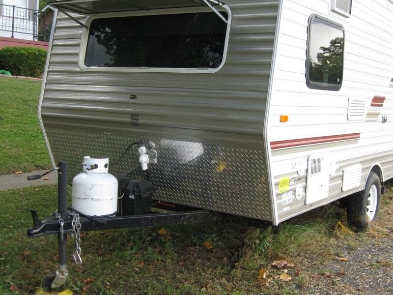 Propane Tank on Travel Trailer - photos &copy; TNT RV