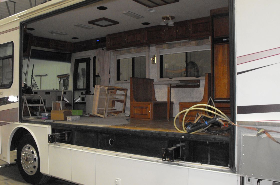 Expandable Motorhome Renovations